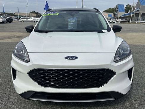 Certified 2022 Ford Escape SE w/ Convenience Package image 8