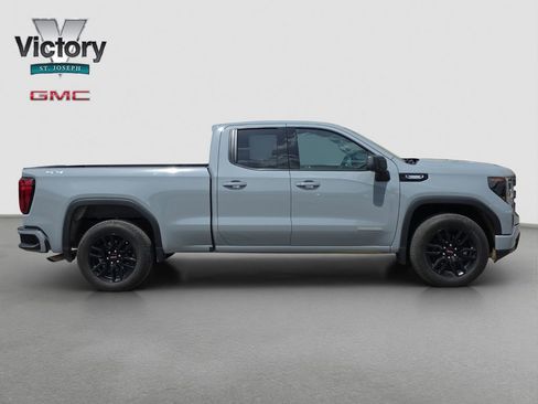 Used 2024 GMC Sierra 1500 Elevation AWD/4WD image 18