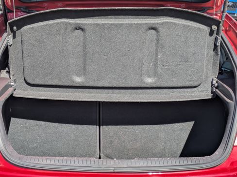 Used 2016 Hyundai Veloster w/ Option Group 02 image 13