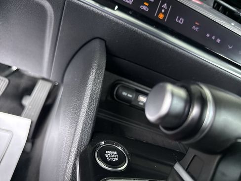 Used 2023 Kia Sportage SX FWD image 19