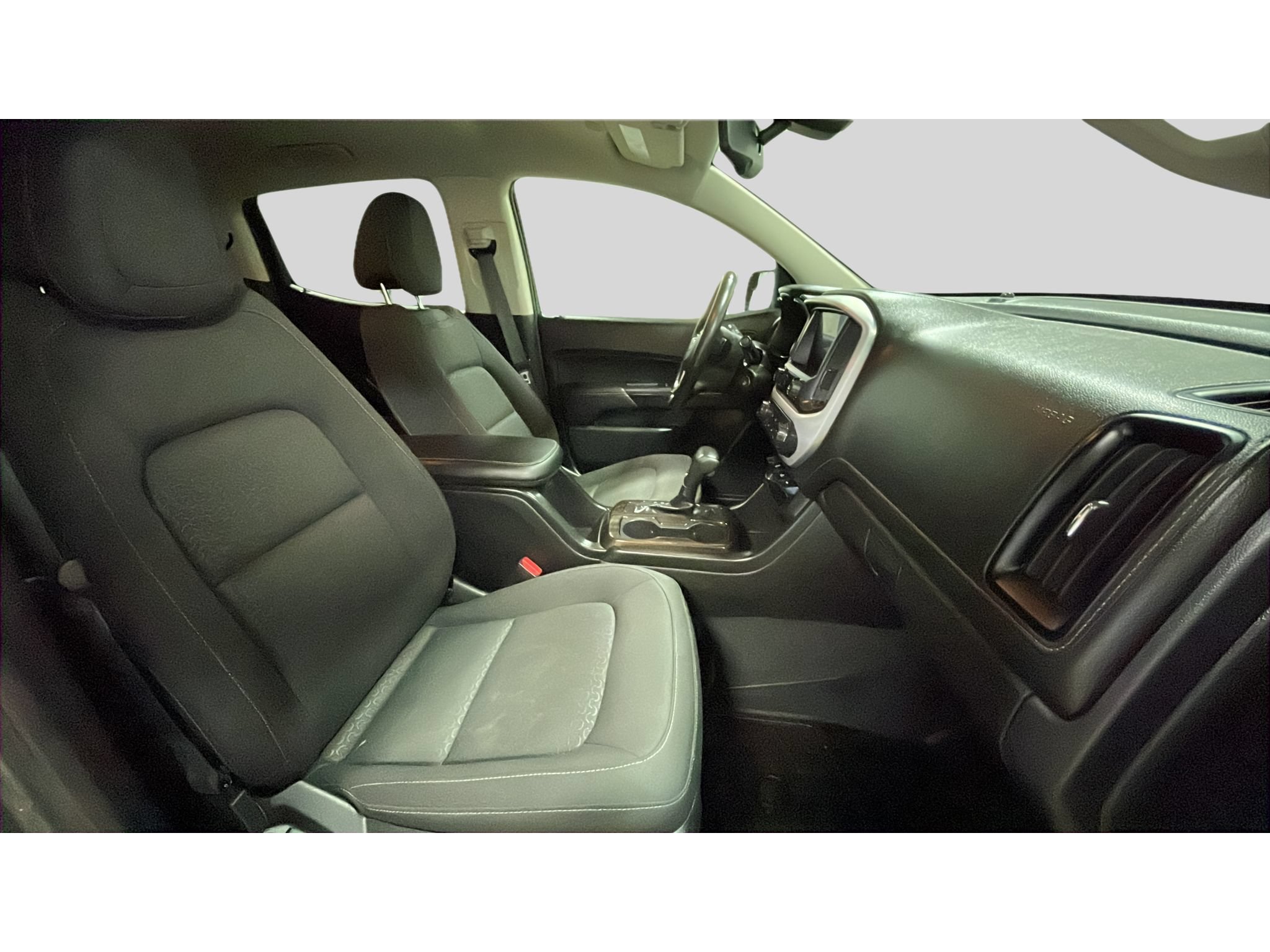 Used 2020 GMC Canyon SLE w/ Elevation Edition AWD/4WD image 16