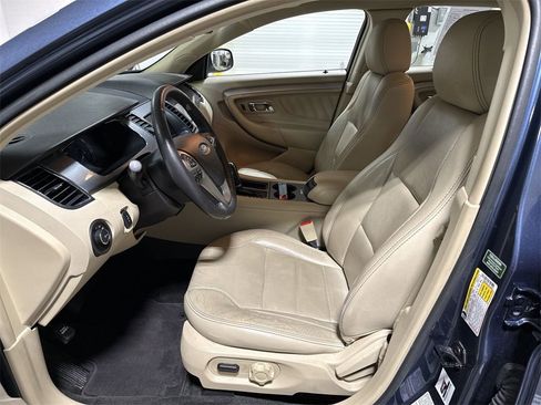 Used 2018 Ford Taurus SEL w/ Equipment Group 201A image 20