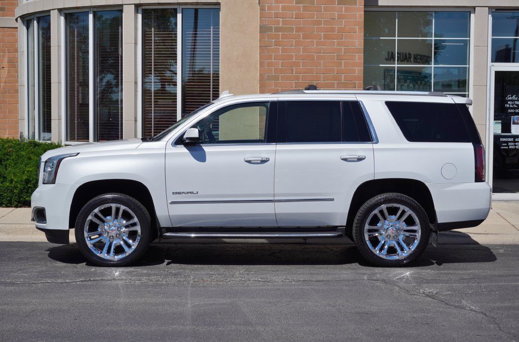 Used 2017 GMC Yukon Denali w/ Open Road Package AWD/4WD image 2