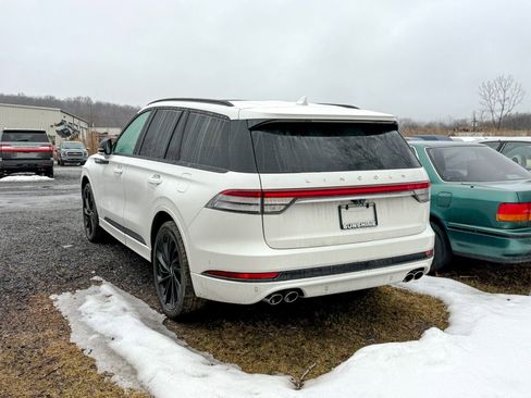 Used 2022 Lincoln Aviator Reserve w/ Equipment Group 201A image 9