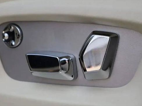 Certified 2014 Rolls-Royce Ghost RWD image 18