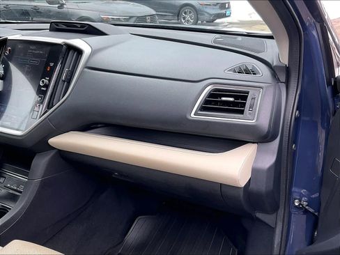 Used 2023 Subaru Ascent Limited w/ Technology Package image 13