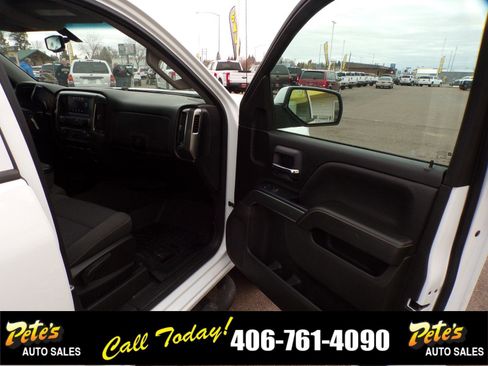 Used 2018 Chevrolet Silverado 1500 LT w/ All Star Edition image 16