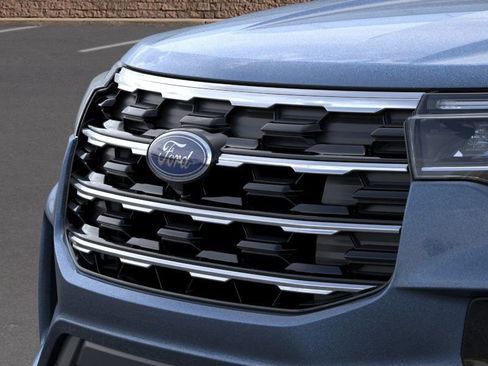 New 2026 Ford Explorer Active w/ Active Comfort Package image 17