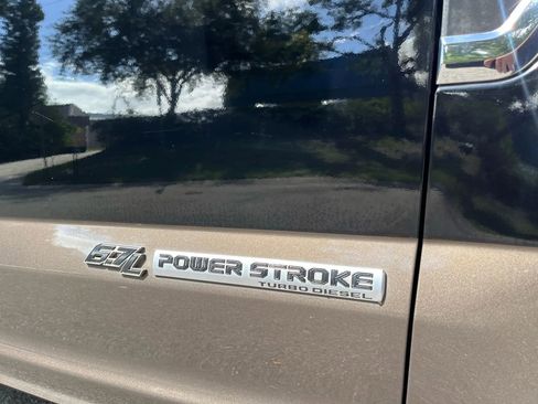 Used 2017 Ford F250 King Ranch w/ FX4 Off-Road Package image 15