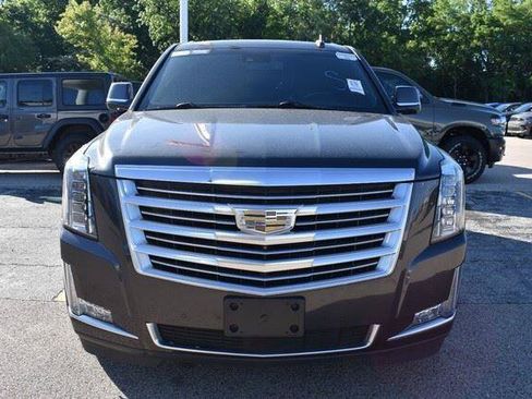 Used 2016 Cadillac Escalade Platinum AWD/4WD image 11