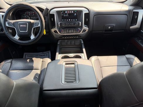 Used 2018 GMC Sierra 1500 SLT AWD/4WD image 10