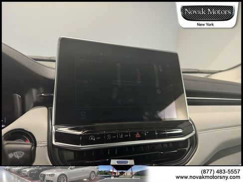 Used 2022 Jeep Compass Limited w/ Elite Group AWD/4WD image 22