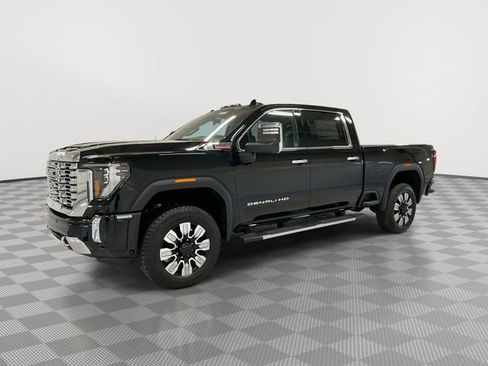 New 2026 GMC Sierra 2500 Denali w/ Denali Reserve Package image 7
