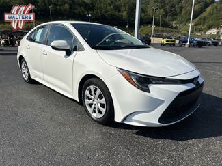 Used 2024 Toyota Corolla LE image 1