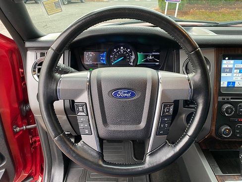 Certified 2017 Ford Expedition EL Platinum image 52