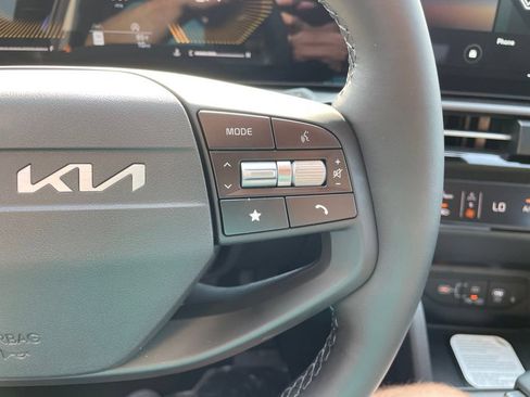 New 2026 Kia Sportage EX FWD image 25