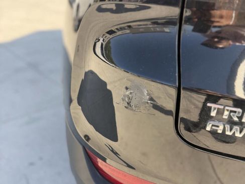 Used 2021 Chevrolet TrailBlazer ACTIV w/ Sun and Liftgate Package image 5