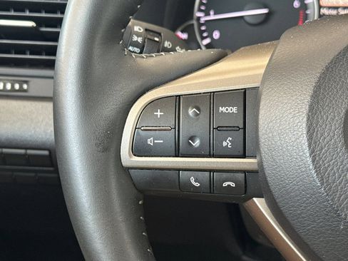 Used 2017 Lexus RX 350 AWD w/ Premium Package image 37