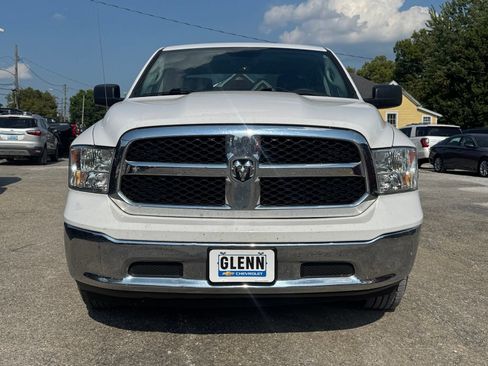 Used 2022 RAM 1500 Classic SLT AWD/4WD image 9
