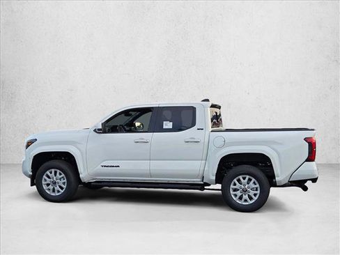 New 2026 Toyota Tacoma SR5 image 5