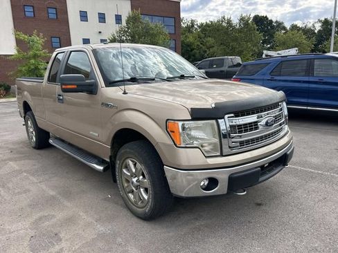 Used 2014 Ford F150 XLT w/ Equipment Group 302A Luxury AWD/4WD image 3