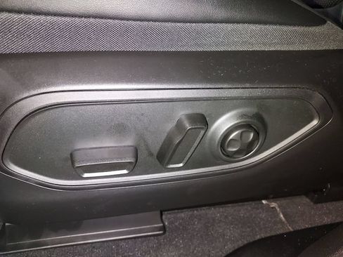 New 2026 Jeep Grand Cherokee L Limited AWD/4WD image 18