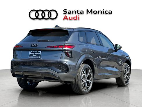 New 2026 Audi Q3 quattro 2.0T AWD/4WD image 2