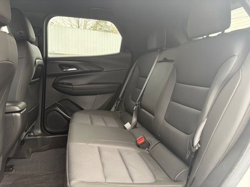 Used 2022 Chevrolet TrailBlazer RS image 16