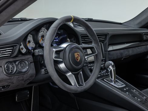 Used 2016 Porsche 911 GT3 RS image 48