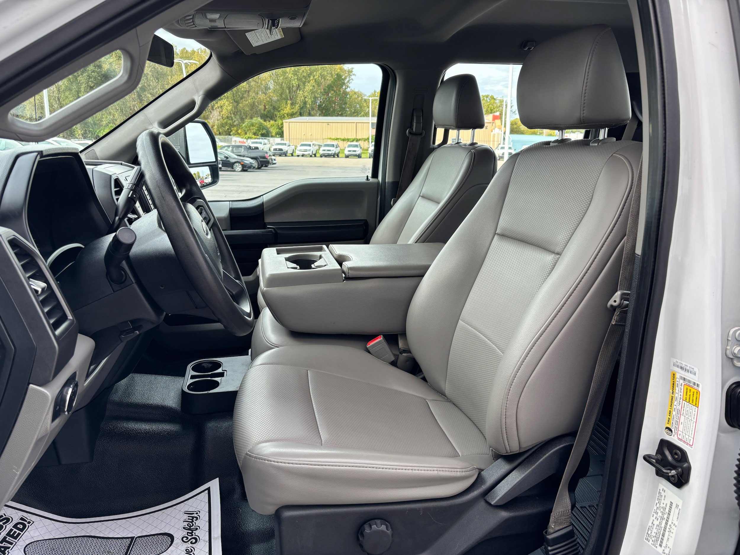 Used 2019 Ford F250 XL w/ Power Equipment Group AWD/4WD image 9