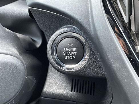 Used 2025 Subaru Forester Touring w/ Popular Package - Touring image 29