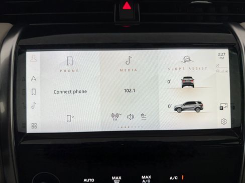 Used 2023 Land Rover Discovery Sport SE R-Dynamic AWD/4WD image 28