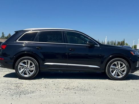 Used 2021 Audi Q7 2.0T Premium w/ Convenience Package AWD/4WD image 9