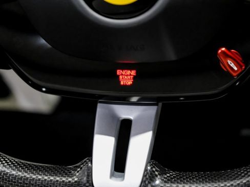 Used 2025 Ferrari Purosangue image 17