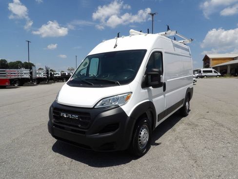Used 2024 RAM ProMaster 2500 FWD image 54