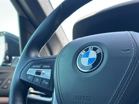 Used 2022 BMW X5 sDrive40i w/ Executive Package image 29