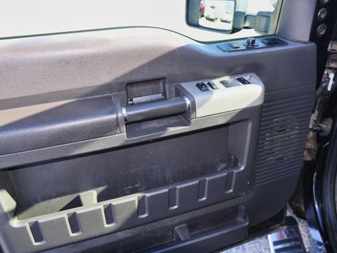 Used 2014 Ford F350 Lariat w/ Lariat Ultimate Package image 16