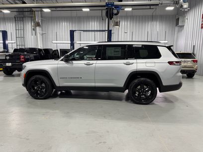 New 2025 Jeep Grand Cherokee L Altitude