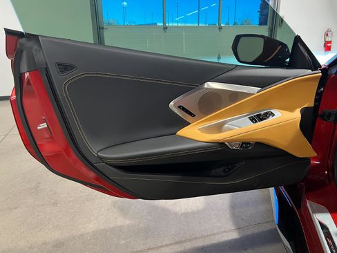 Used 2025 Chevrolet Corvette Z06 w/ Battery Protection Package image 29