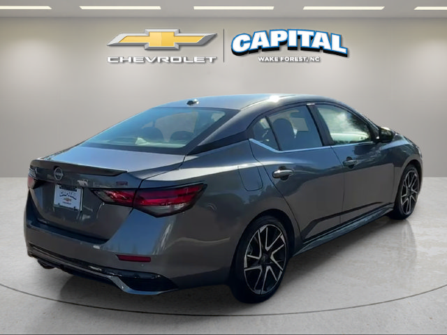 Used 2025 Nissan Sentra SR FWD image 6