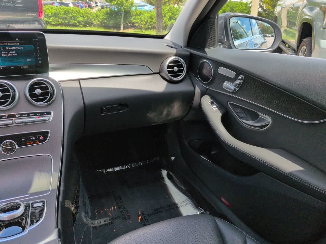 Used 2019 Mercedes-Benz C 300 Sedan image 16