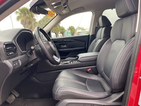 Used 2023 Honda Pilot EX-L image 9
