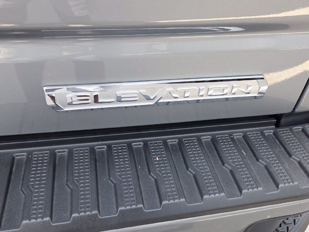 Used 2024 GMC Sierra 1500 Elevation w/ X31 Off-Road Package AWD/4WD image 17