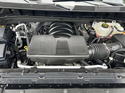 Used 2020 Chevrolet Silverado 1500 LTZ w/ LTZ Premium Package AWD/4WD image 55