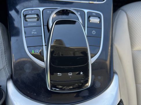 Used 2016 Mercedes-Benz C 300 4MATIC Sedan image 11