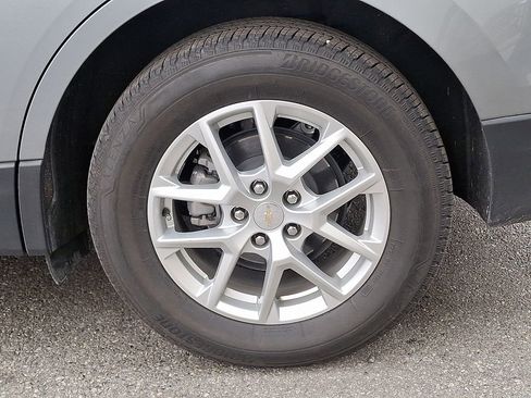 Used 2024 Chevrolet Equinox LT w/ LPO, Floor Liner Package image 31