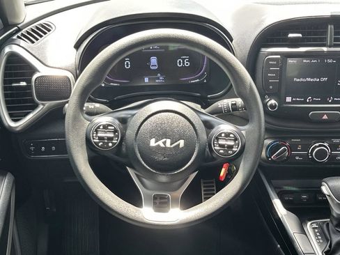 Used 2024 Kia Soul LX w/ Option Group 015 FWD image 13
