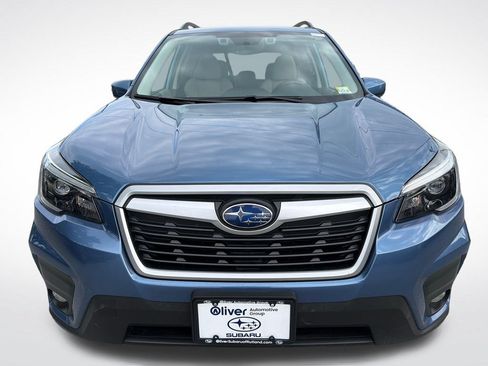 Used 2021 Subaru Forester Premium AWD/4WD image 5