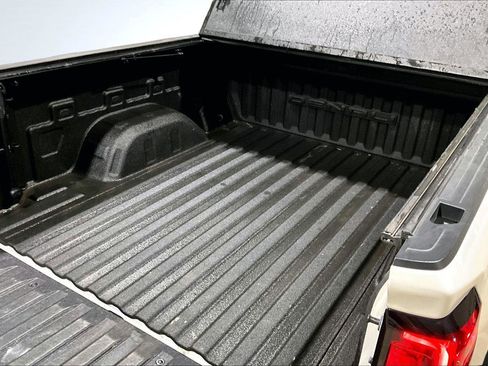 Used 2022 GMC Sierra 1500 Denali image 6