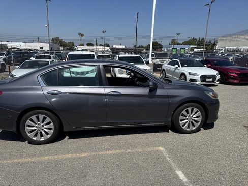 Used 2015 Honda Accord EX-L image 3